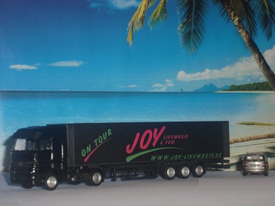 JOY-Showtruck.jpg